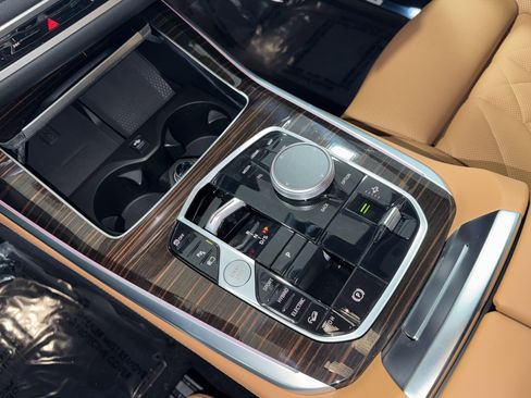 New 2026 BMW X5 xDrive50e w/ M Sport Package image 20