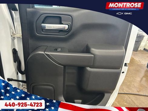 Used 2023 Chevrolet Silverado 1500 Custom AWD/4WD image 27