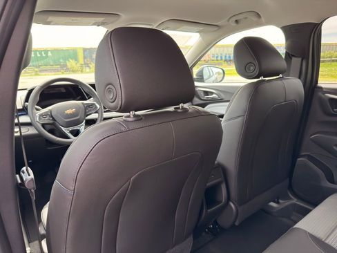 New 2026 Chevrolet Trax LT FWD image 27
