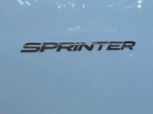 Used 2025 Mercedes-Benz Sprinter 2500 image 20