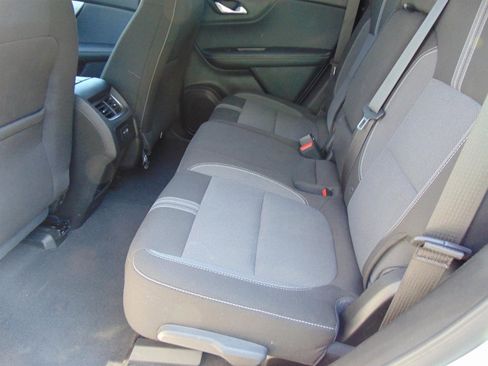 Used 2023 Chevrolet Blazer LT image 13