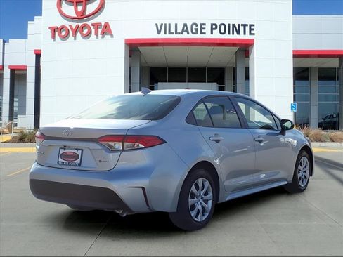 Certified 2026 Toyota Corolla LE image 5