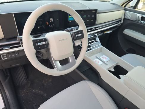 New 2026 Hyundai Santa Fe SE FWD image 15