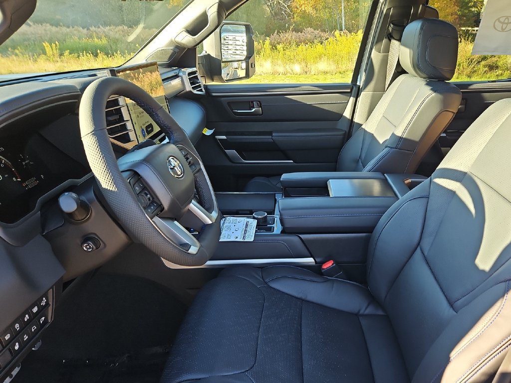 New 2026 Toyota Tundra Platinum w/ TRD Off-Road Package AWD/4WD image 21