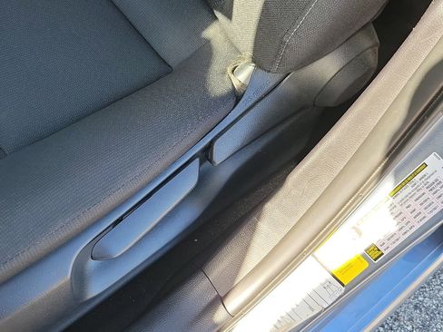 Used 2025 Toyota Corolla LE image 17