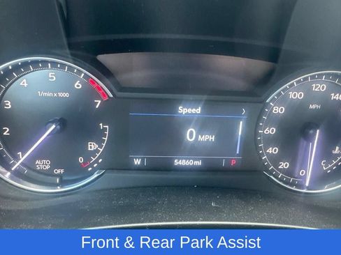 Used 2023 Cadillac XT4 Premium Luxury w/ Cold Weather Package FWD image 7