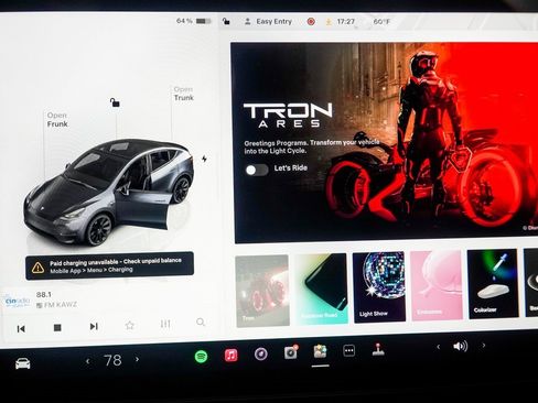 Used 2024 Tesla Model Y Long Range image 23