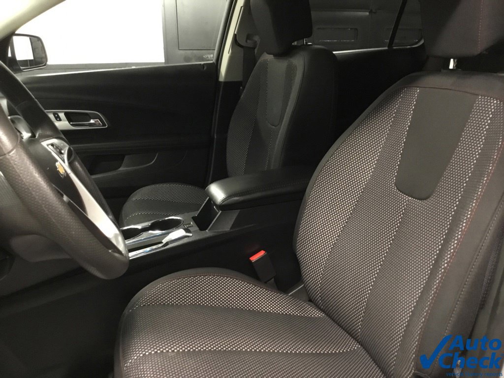 Used 2017 Chevrolet Equinox LT AWD/4WD image 22