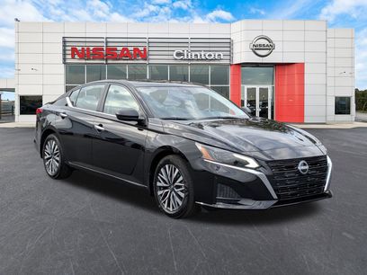 New 2025 Nissan Altima 2.5 SV