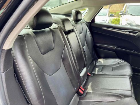 Used 2015 Ford Fusion Energi Titanium FWD image 42