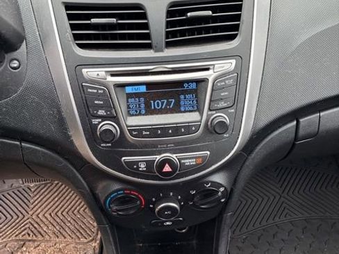 Used 2017 Hyundai Accent SE image 42