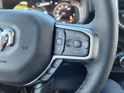 New 2026 RAM 1500 4x4 Crew Cab image 17