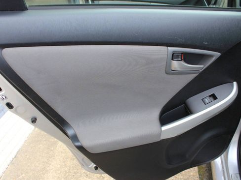 Used 2012 Toyota Prius Three FWD image 14