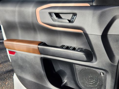 Used 2021 Ford Bronco Sport Badlands w/ Badlands Package image 12