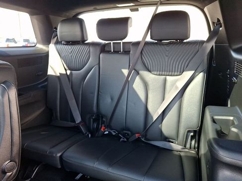 Used 2023 Hyundai Palisade Calligraphy image 11