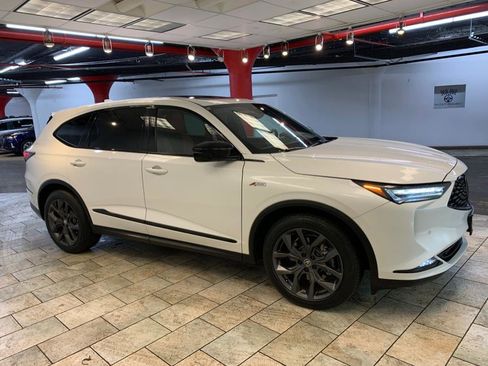 Used 2023 Acura MDX A-Spec AWD/4WD image 8