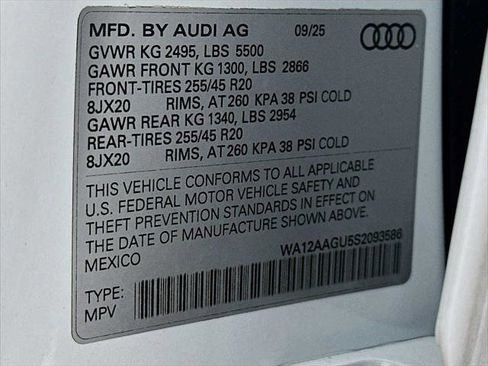 Certified 2025 Audi Q5 Premium w/ Premium Plus AWD/4WD image 30