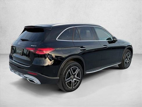 Certified 2026 Mercedes-Benz GLC 300 4MATIC image 5