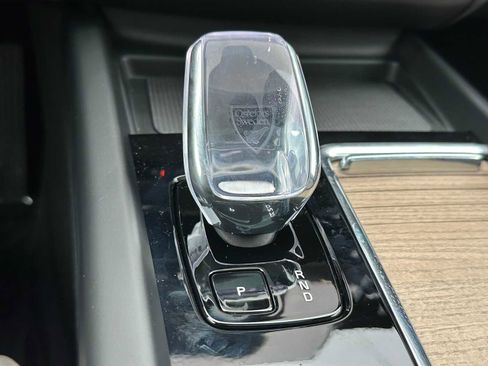 New 2026 Volvo XC60 B5 Plus w/ Protection Package Premier image 33