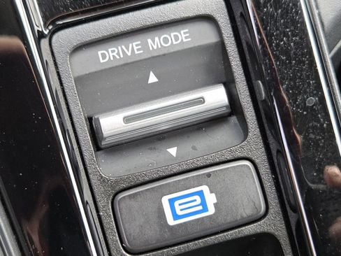 Certified 2023 Honda Accord Touring image 10