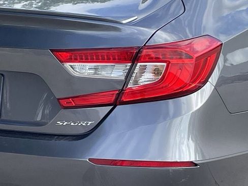 Used 2019 Honda Accord Sport image 6