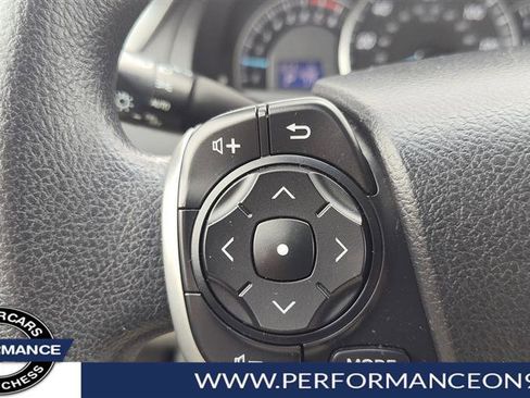 Used 2012 Toyota Camry LE image 17