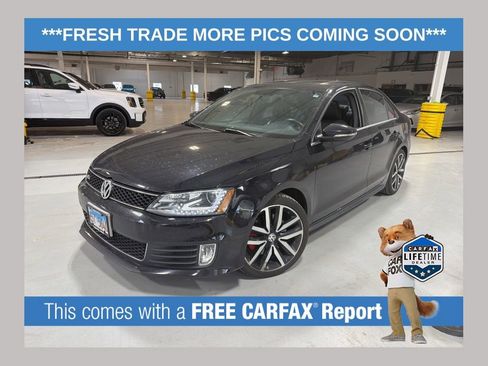 Used 2014 Volkswagen Jetta GLI Autobahn FWD image 1