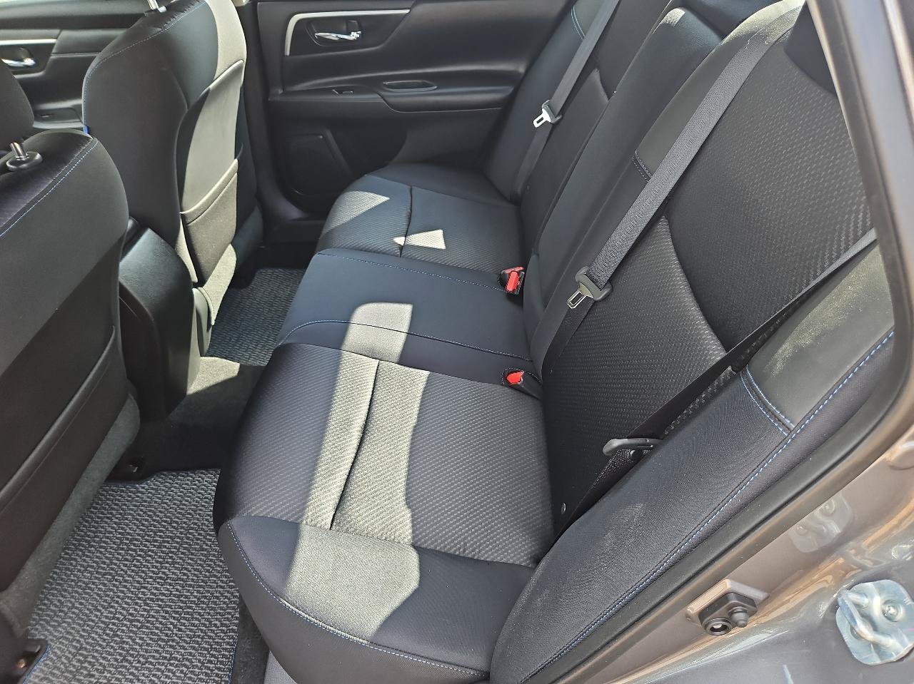 Used 2017 Nissan Altima 2.5 SR FWD image 20