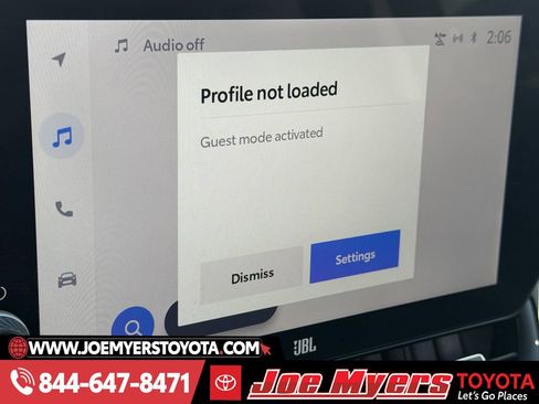 Used 2023 Toyota RAV4 XLE Premium image 18