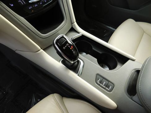 Used 2019 Cadillac XT5 Luxury image 26