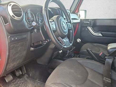 Used 2014 Jeep Wrangler Rubicon image 9