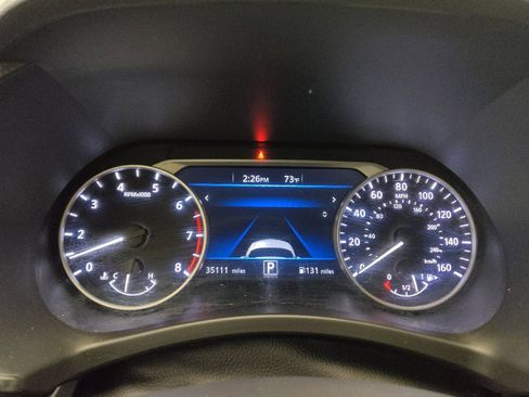 Used 2025 Nissan Sentra SV FWD image 23
