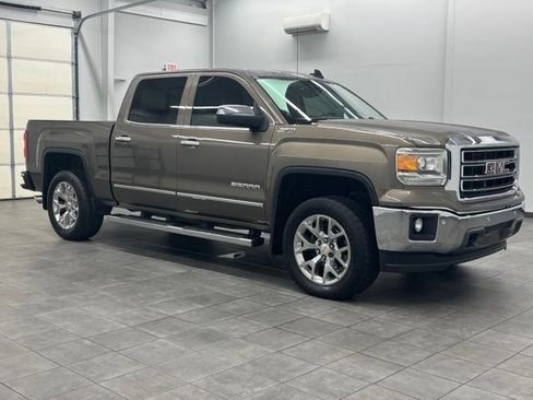 Used 2015 GMC Sierra 1500 SLT w/ SLT Crew Cab Value Package AWD/4WD image 1