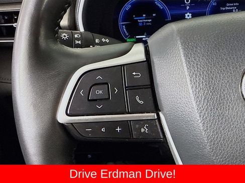Used 2023 Toyota Highlander Limited AWD/4WD image 13