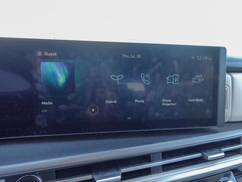 Used 2025 Hyundai Santa Fe SEL FWD image 20