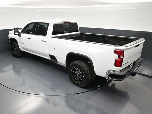 Used 2022 Chevrolet Silverado 2500 LTZ w/ LTZ Premium Package AWD/4WD image 55