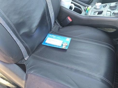 Used 2015 Chrysler 200 Limited w/ Convenience Group image 14