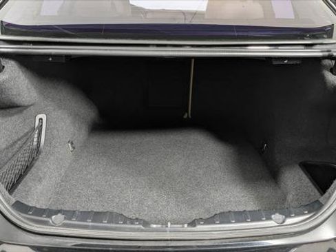 Used 2016 BMW 528i Sedan w/ Premium Package image 16