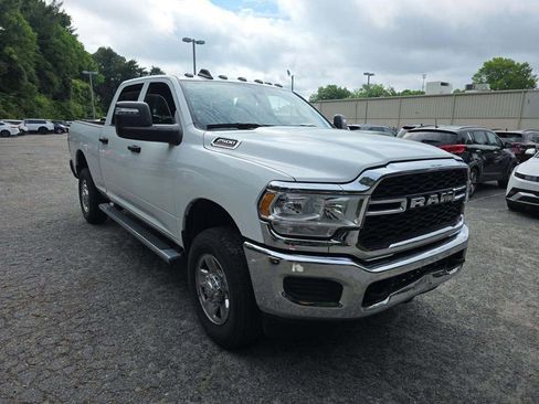Used 2024 RAM 2500 Tradesman w/ Chrome Appearance Group AWD/4WD image 1
