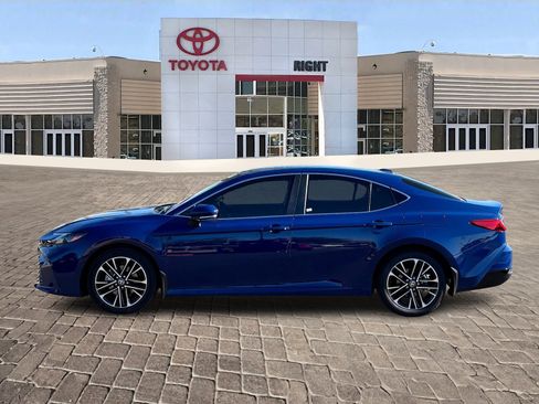 Used 2026 Toyota Camry XLE image 4