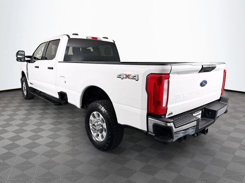 Used 2024 Ford F350 XLT AWD/4WD image 5