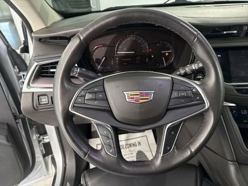 Used 2018 Cadillac XT5 Premium Luxury AWD/4WD image 29