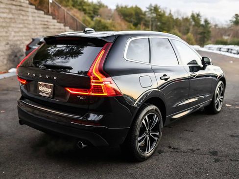 Used 2021 Volvo XC60 T6 Momentum image 4