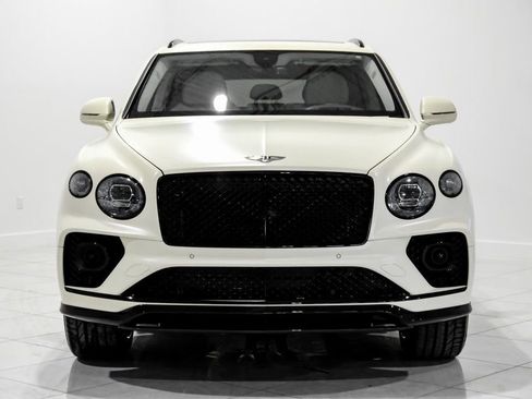 Used 2023 Bentley Bentayga Speed image 2