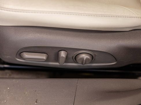 Used 2020 Chevrolet Malibu LT w/ Leather Package image 22