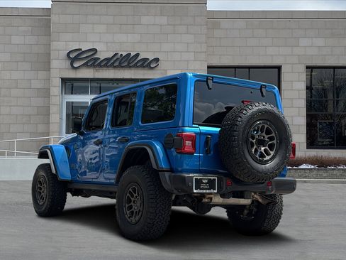 Used 2023 Jeep Wrangler Unlimited Rubicon 392 w/ Xtreme Recon 35" Tire Package AWD/4WD image 4