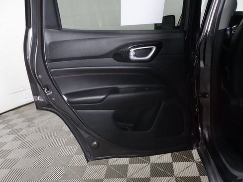 Used 2022 Jeep Compass Trailhawk AWD/4WD image 22