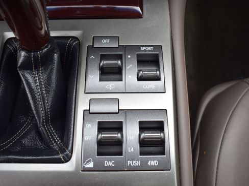 Used 2016 Lexus GX 460 Luxury image 22