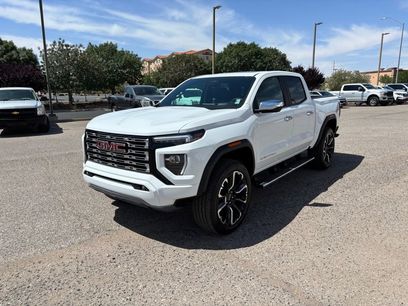 New 2025 GMC Canyon Denali