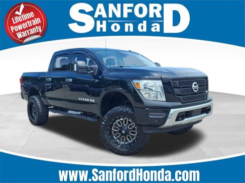 Used 2020 Nissan Titan SV w/ SV Convenience Package AWD/4WD image 1